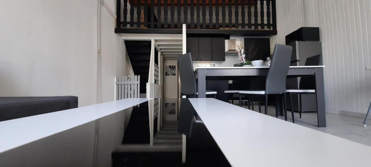 Le Telly-Centre Ville-Petits Prix-Ideal Pour Rayonner Sur La Ville Carcassonne Exteriér fotografie